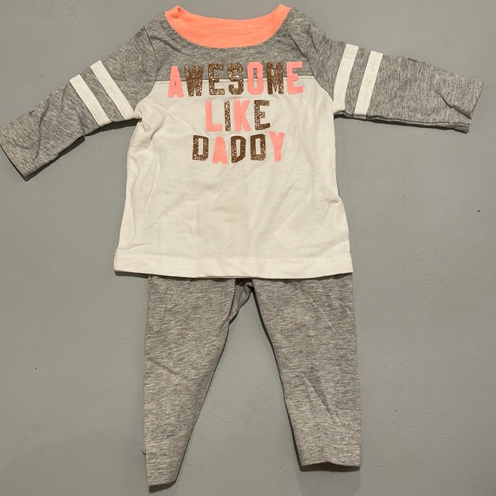Baby girls matching Carter’s set